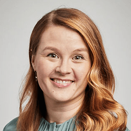 Julia Saunamäki - palvelupäällikkö