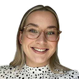 Emmi Sipola - palveluasiantuntija, Aula- ja toimistopalvelut